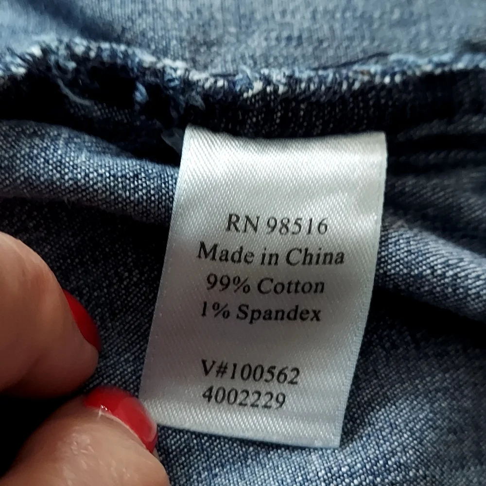Coldwater Creek Women's Capris - Picture 8 of 9